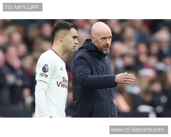 曼联球员与主教练关系良好球员更关注表现不佳的沮丧情绪