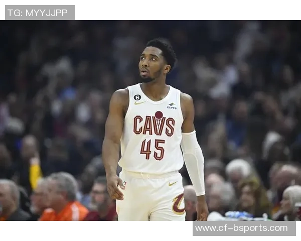 米切尔骑士生涯45场得分超越欧文并列队史第二詹姆斯18次稳居第一