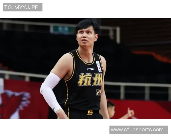 琼斯怒斥现状呼吁团结奋战绝不能再沉默等待